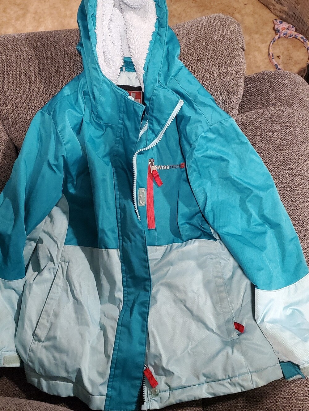 Swiss Tech Girls Teal and Light Aqua Two-Tone Puffer Jacket